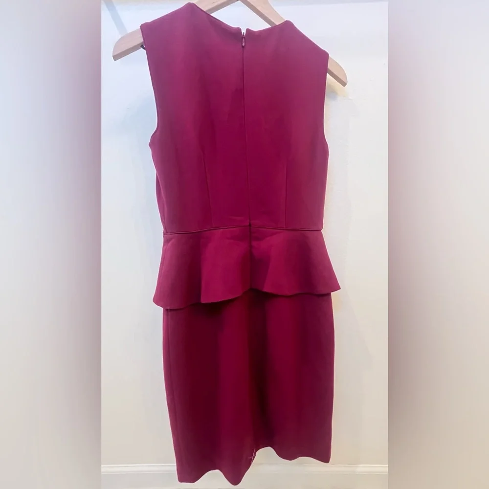 NWT Ann Taylor Doubleweave Peplum Wine Plum Sheath Dress 0 Petite - Picture 4 of 13